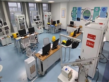 【光伏工程實訓基地】<br/>智能微電網(wǎng)實訓室